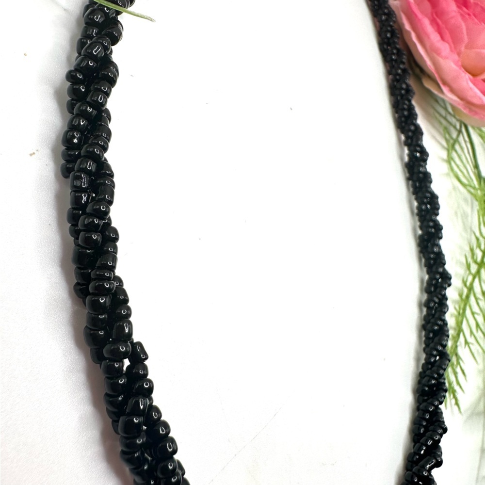 VINTAGE⚜️Black Spun Glass Beaded Necklace - Picture 4 of 7